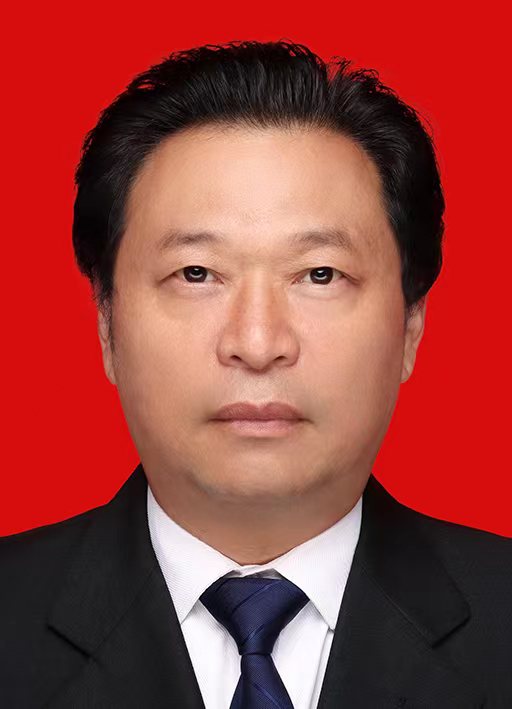 新闻工作者采访工作证朱克中